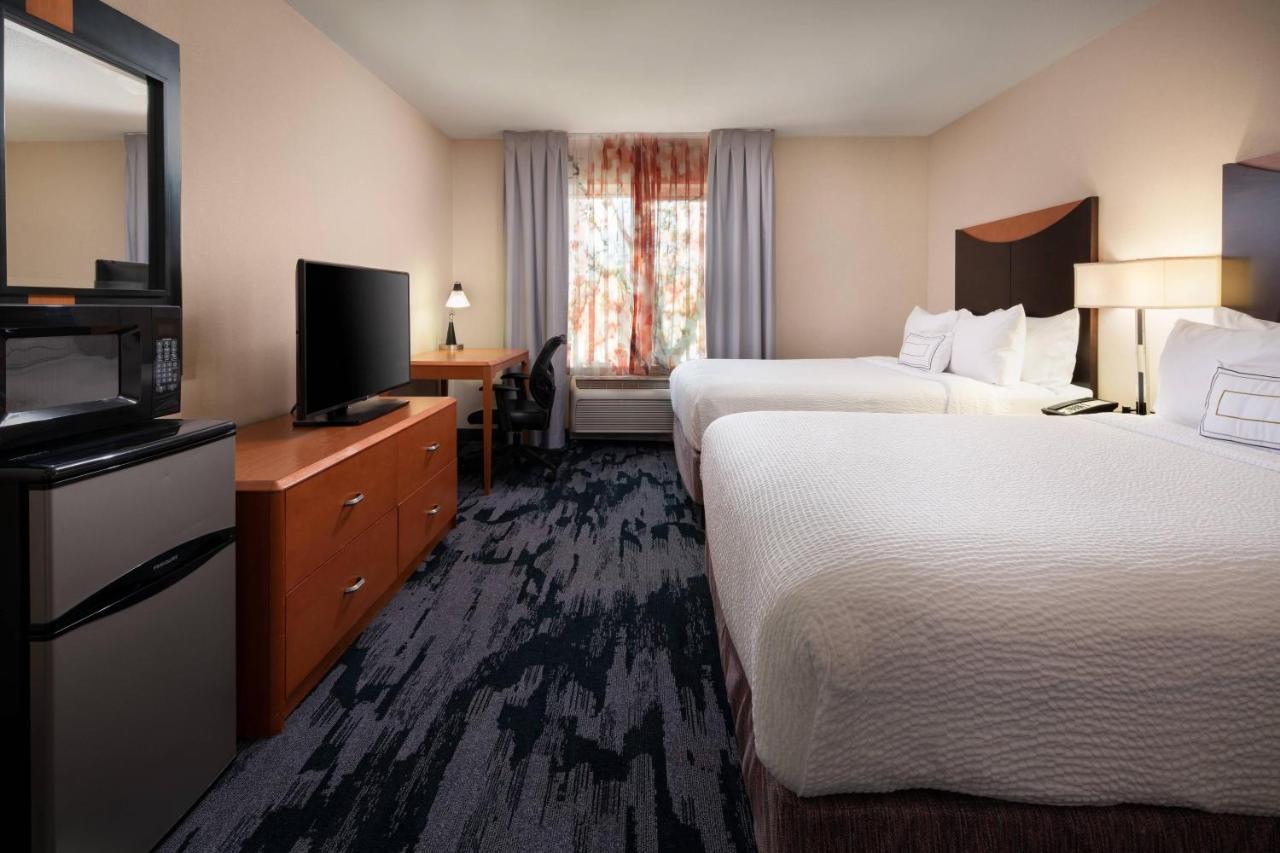 Fairfield Inn & Suites Redding Exteriör bild