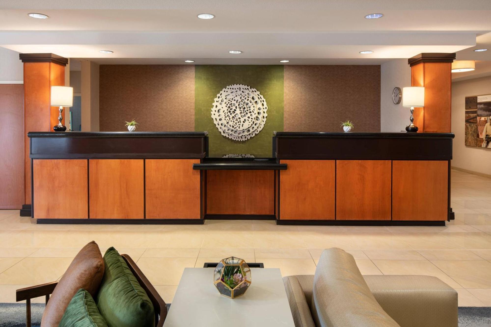 Fairfield Inn & Suites Redding Exteriör bild