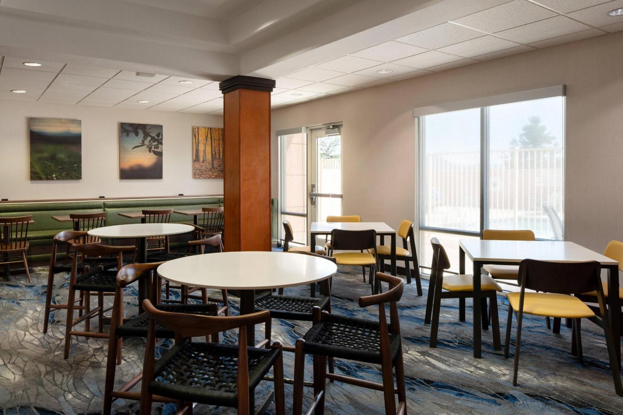 Fairfield Inn & Suites Redding Exteriör bild