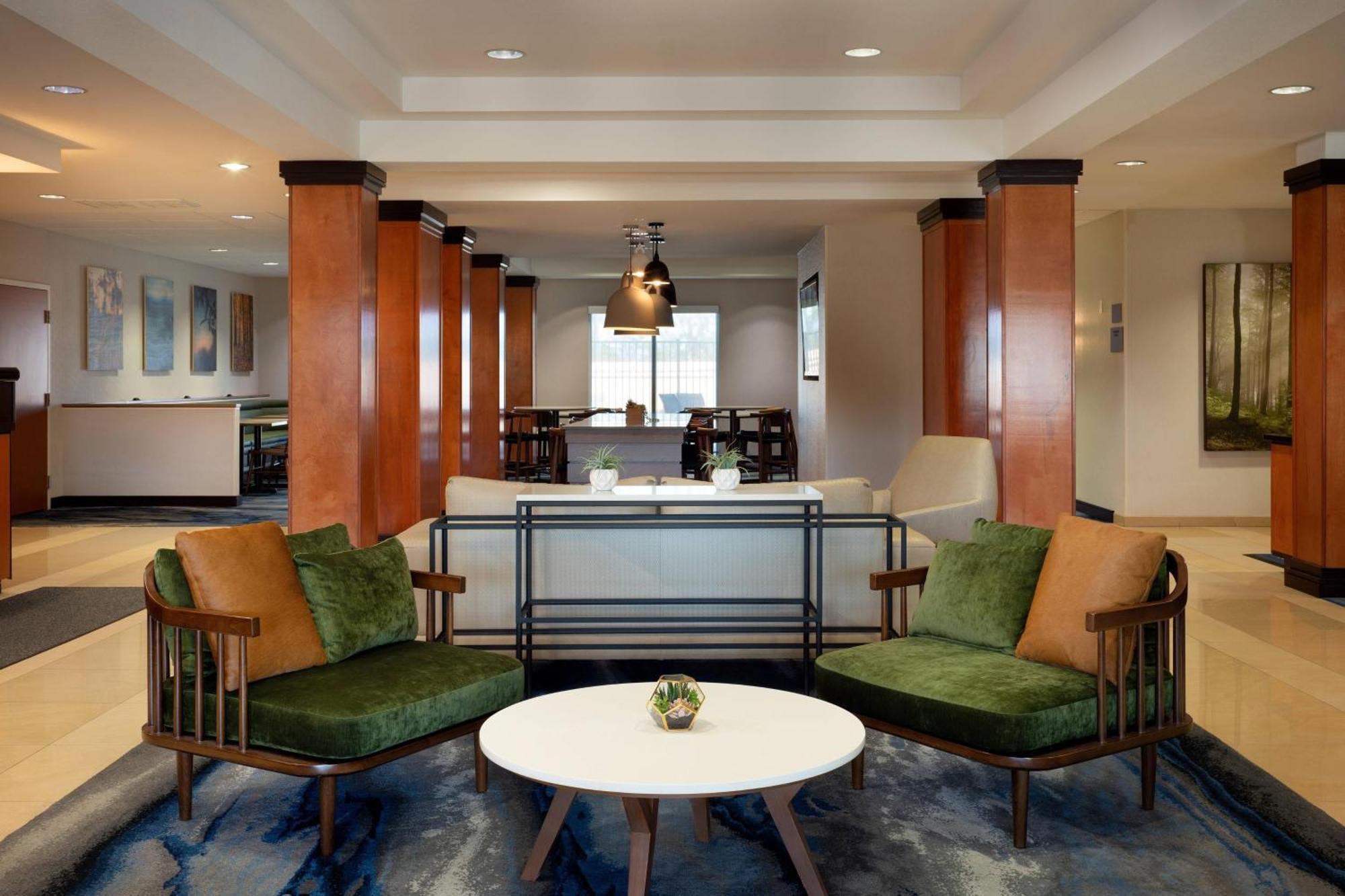 Fairfield Inn & Suites Redding Exteriör bild