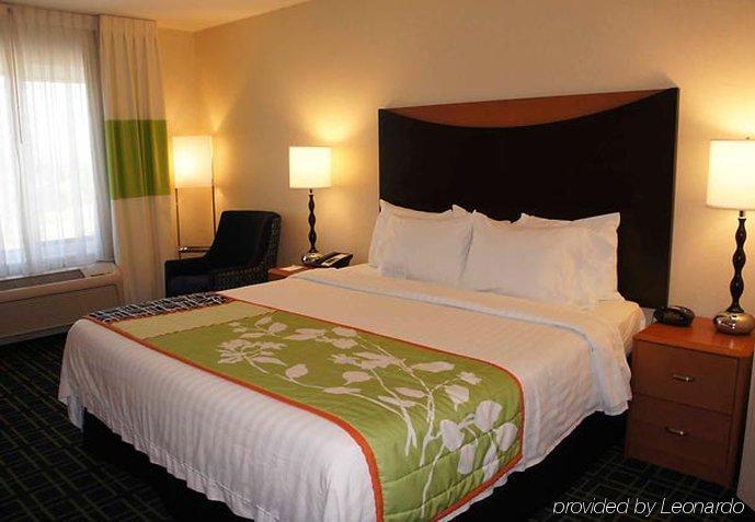 Fairfield Inn & Suites Redding Exteriör bild